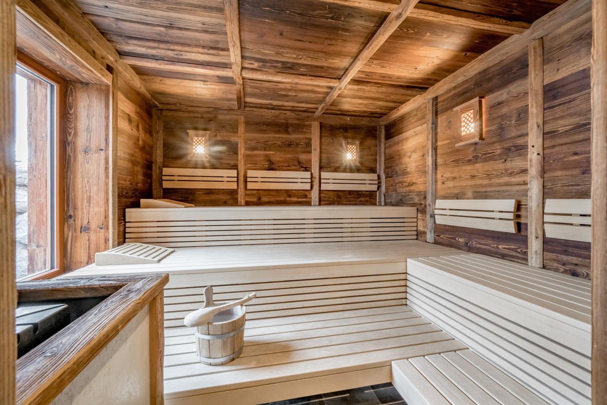 Tilia Living - B&B Mit Dem Komfort Eines Kleinen, Feinen Hotels Ried im Oberinntal Luaran gambar
