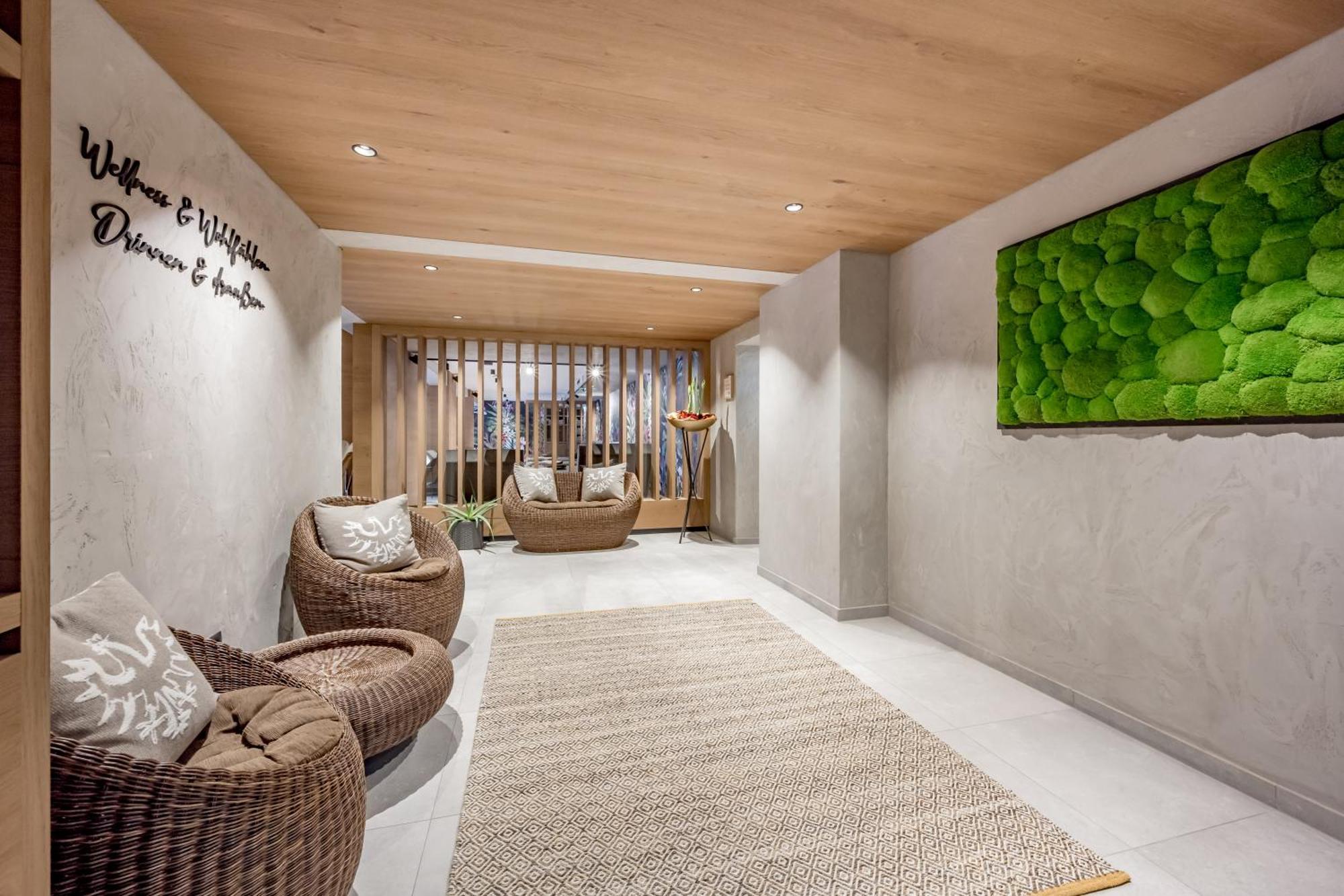 Tilia Living - B&B Mit Dem Komfort Eines Kleinen, Feinen Hotels Ried im Oberinntal Luaran gambar