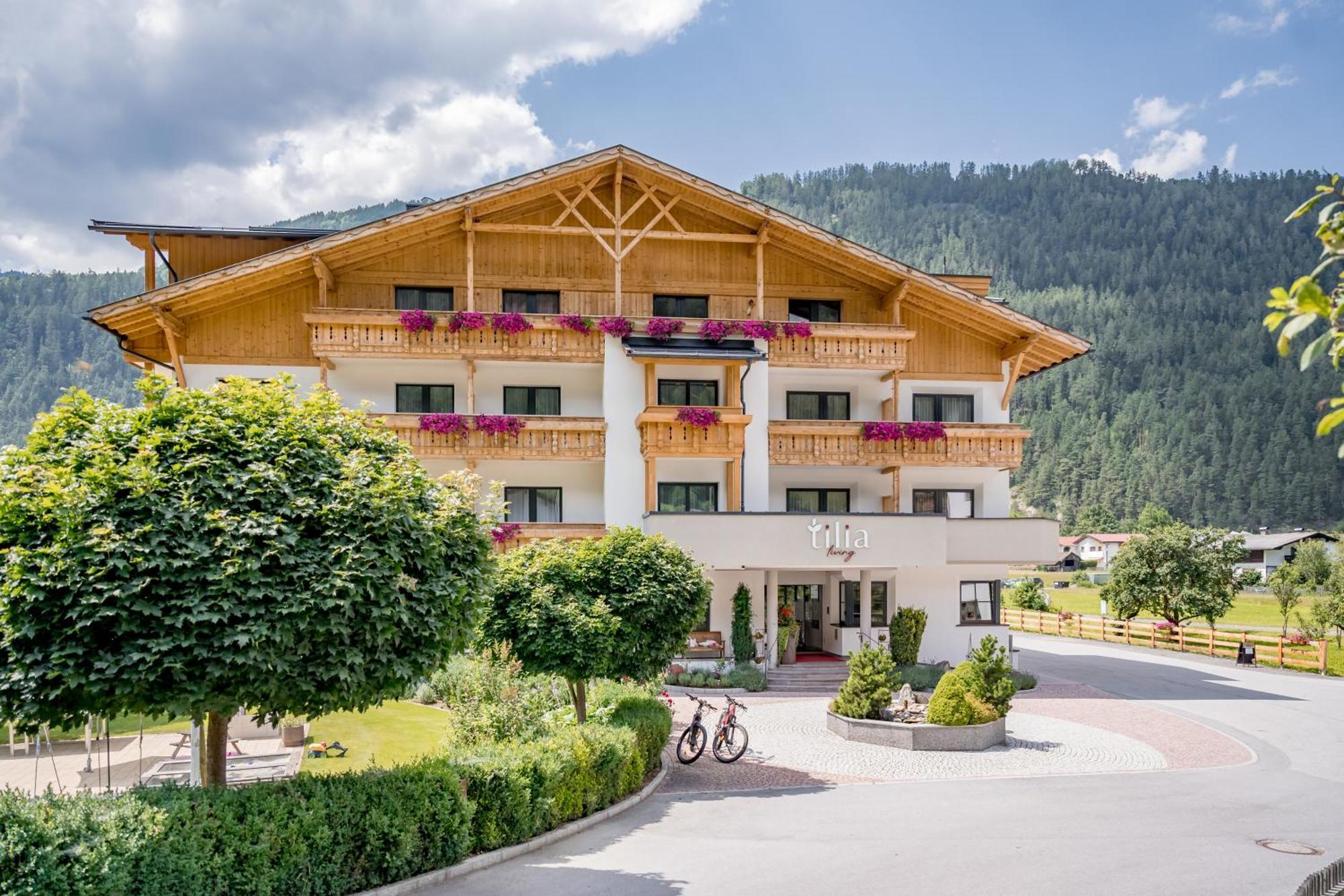 Tilia Living - B&B Mit Dem Komfort Eines Kleinen, Feinen Hotels Ried im Oberinntal Luaran gambar